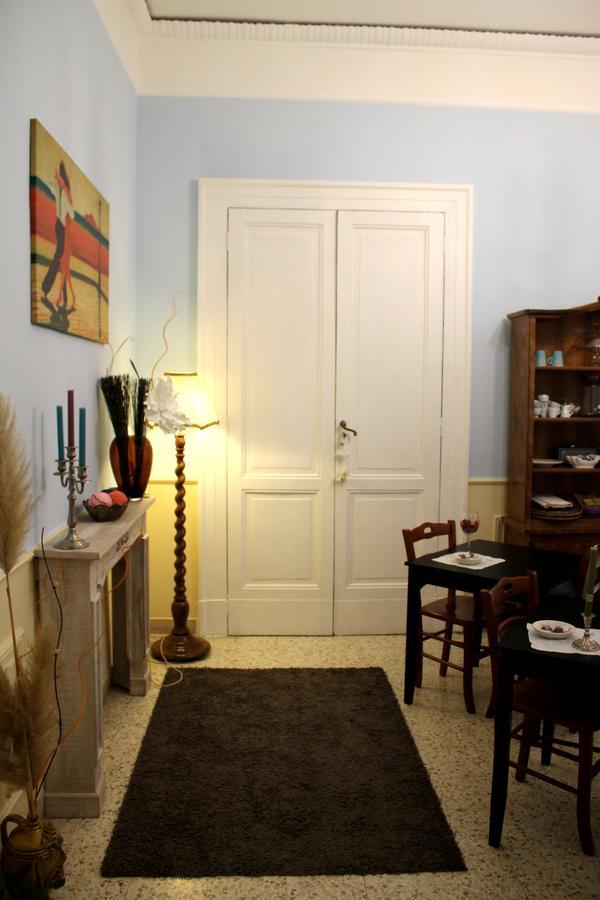 Al 68 Di Piazza Cavour Bed & Breakfast Наполи Екстериор снимка
